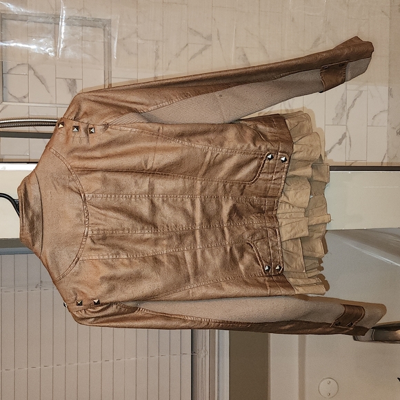 Ryu leather pleat jacket - Picture 3 of 4